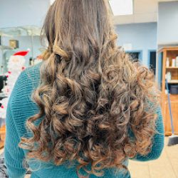 Negocio Alarcon Beauty Salon (Peluquerias en Laredo)