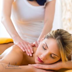 Negocio Amalia Aesthetics Beauty Bar (Centros de estetica en Laredo)