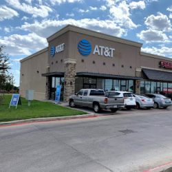 Negocio At&t Store (Tiendas de celulares en Laredo)