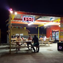 Negocio Ay Carbon Tacos And Hamburguesas (Comida para llevar en Laredo)