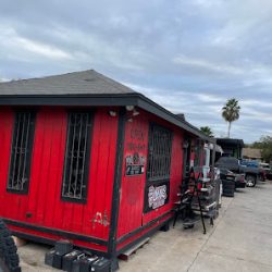 Negocio Baro's Off-road, Llc (Gomeria en Laredo)