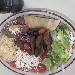 Negocio Blanquitas Restaurant Mexican Food. (Restaurantes en Laredo)