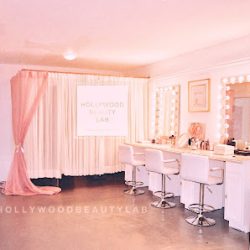 Negocio Bombshell Artistry (Maquilladores en Laredo)