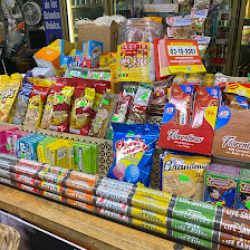 Negocio Capri Stop & Go (Notarios publicos en Laredo)