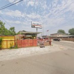 Negocio Car Wash Tire Shop (Lavado de autos en Laredo)