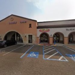 Negocio Casa De Hilo – Brow & Wax Studio In Independence Plaza, Laredo Tx (Maquilladores en Laredo)