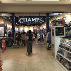 Negocio Champs Sports (Zapaterias en Laredo)