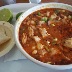 Negocio Chief's Restaurant (Restaurantes en Laredo)
