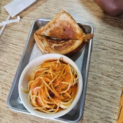Negocio Clementine's Kitchen (Restaurantes en Laredo)