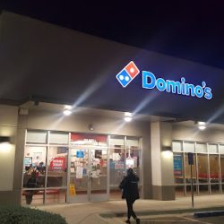 Negocio Domino's Pizza (Pizzerias en Laredo)