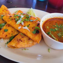 Negocio El Fogon (Restaurantes en Laredo)