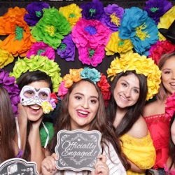 Negocio Express Your Selfie Photo Booths (Fotografos en Laredo)
