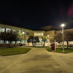 Negocio Fine And Performing Arts Center (Clases de musica en Laredo)