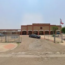 Negocio Finley Elementary School (Escuelas publicas en Laredo)