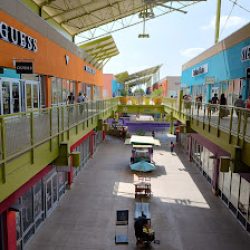 Negocio Guess Factory (Tiendas de ropa en Laredo)