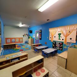 Negocio Happy Day Daycare (Guarderias en Laredo)