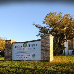 Negocio Holy Spirit Retreat Center (Centros espirituales en Laredo)