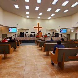 Negocio Iglesia Cristiana Principe De Paz (Iglesias cristianas en Laredo)