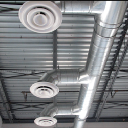 Negocio Iturralde's Air Conditioning (Tecnicos en refrigeracion en Laredo)