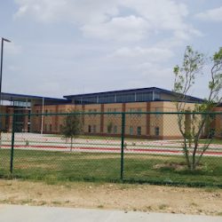Negocio J.b. Alexander High School 9th Grade Campus (Escuelas publicas en Laredo)