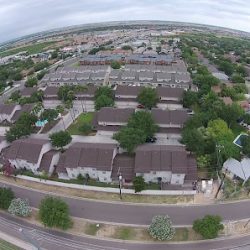 Negocio J M Flores Roofing & Construction, Inc (Reparacion de techos en Laredo)
