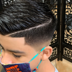 Negocio James The Barber (Barberias en Laredo)