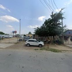 Negocio Kike’s Auto Mechanic (Taller mecanico en Laredo)