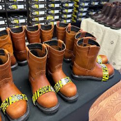 Negocio Kincos Western Wear (Zapaterias en Laredo)