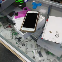 Negocio La Fabrica Electronics (Tiendas de celulares en Laredo)