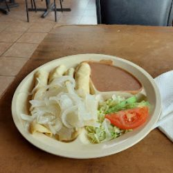 Negocio La Paisana (Pizzerias en Laredo)