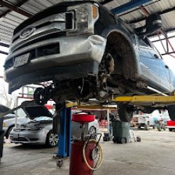 Negocio Laredo Automotive Garage (Taller mecanico en Laredo)