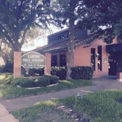 Negocio Laredo Oral & Maxillofacial Surgery (Clinicas dentales en Laredo)