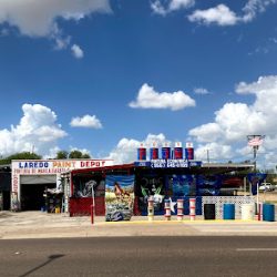 Negocio Laredo Paint Depot (Pintores en Laredo)