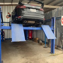 Negocio Leal Muffler And Radiator Shop (Lubricentro en Laredo)