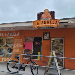Negocio Lonches La Abuela (Restaurantes en Laredo)