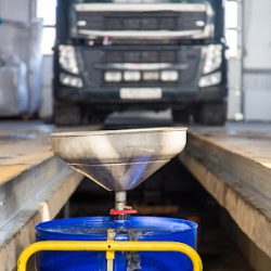 Negocio Lubezone Truck Lube Center (Lubricentro en Laredo)
