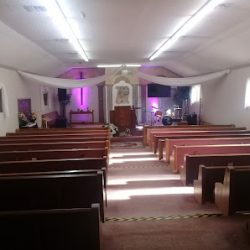 Negocio Maranatha Church (Iglesias cristianas en Laredo)