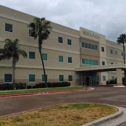 Negocio Medical Plaza Pharmacy (Farmacias en Laredo)