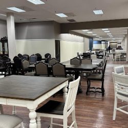 Negocio Mega Furniture - Laredo (Mueblerias en Laredo)