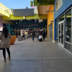 Negocio Michael Kors Outlet (Zapaterias en Laredo)