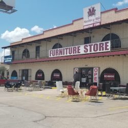Negocio Muebles Y Mas En Venta (Mueblerias en Laredo)