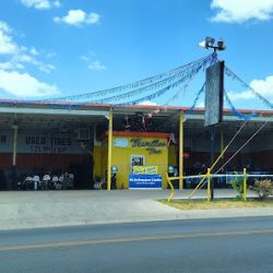 Negocio Murillo's Tires Lyon Springfield (Gomeria en Laredo)