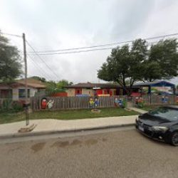 Negocio Naty's Learning Center & Day Care (Guarderias en Laredo)