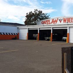 Negocio Outlaw Wheels And Tires (Taller mecanico en Laredo)