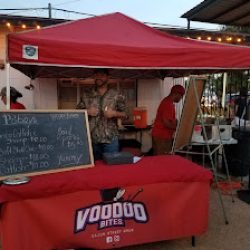 Negocio Pan American Food Truck Park (Comida para llevar en Laredo)