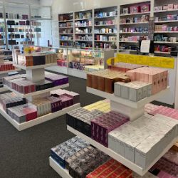 Negocio Perfumeria Clasica (Maquilladores en Laredo)