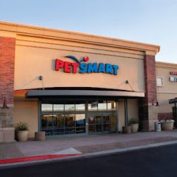 Negocio Petsmart (Tiendas de mascotas en Laredo)