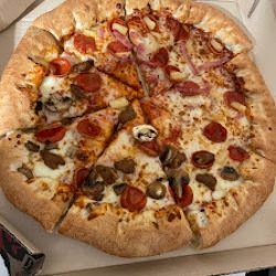 Negocio Pizza Hut (Pizzerias en Laredo)