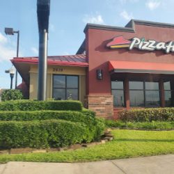 Negocio Pizza Hut (Pizzerias en Laredo)
