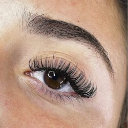 Negocio Que Bella Lashes (Extensiones de pestanas en Laredo)